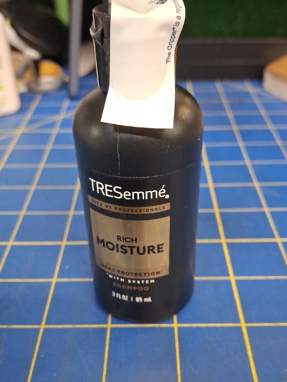 Tresemme Rich Moisture Shampoo - 85ml New